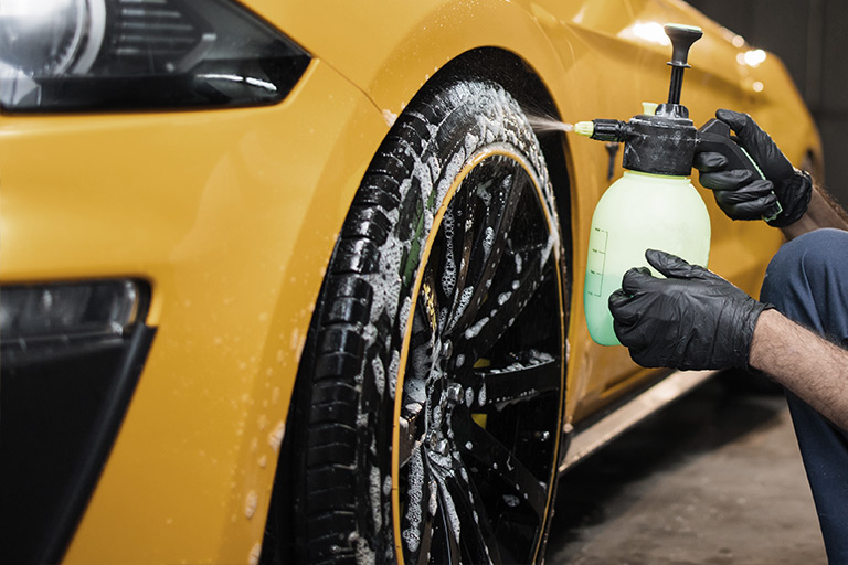 Leasingfahrzeuge Rhein Autopflege Ehrenfeld-Köln Felgenreinigung / Autoreinigung für das eigene Auto, oder Leasingfahrzeuge vor der Rückgabe